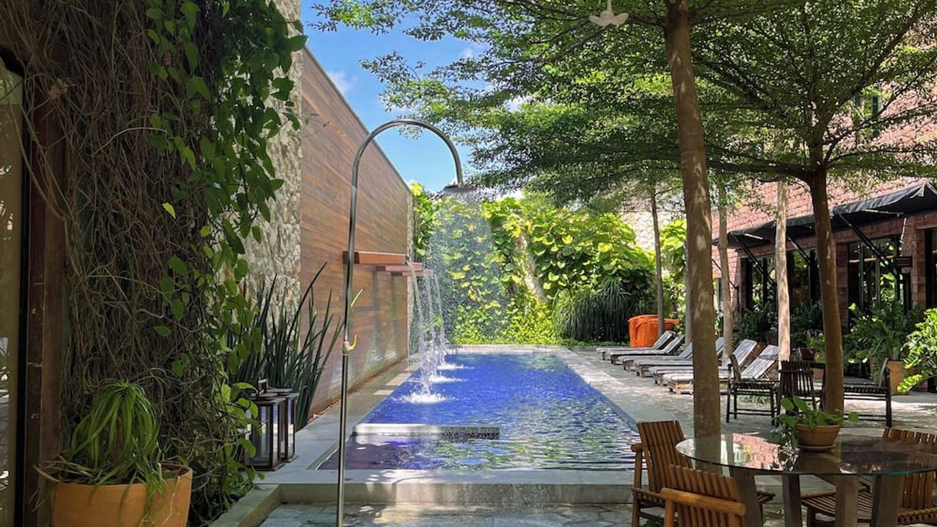 Pauli Boutique Hotel