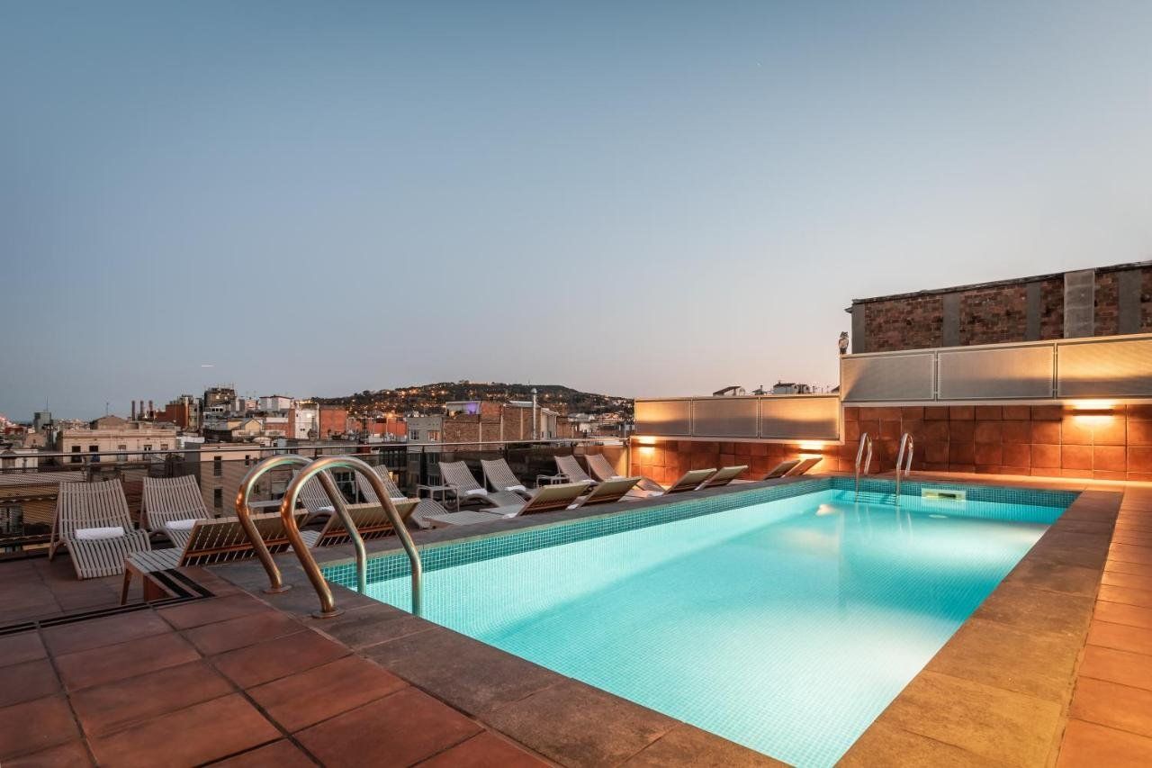 Piscină