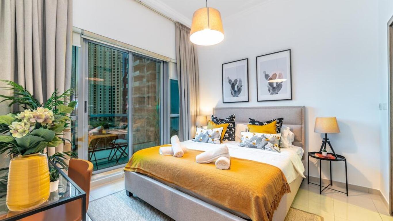 Dream Inn Dubai Bay Central
