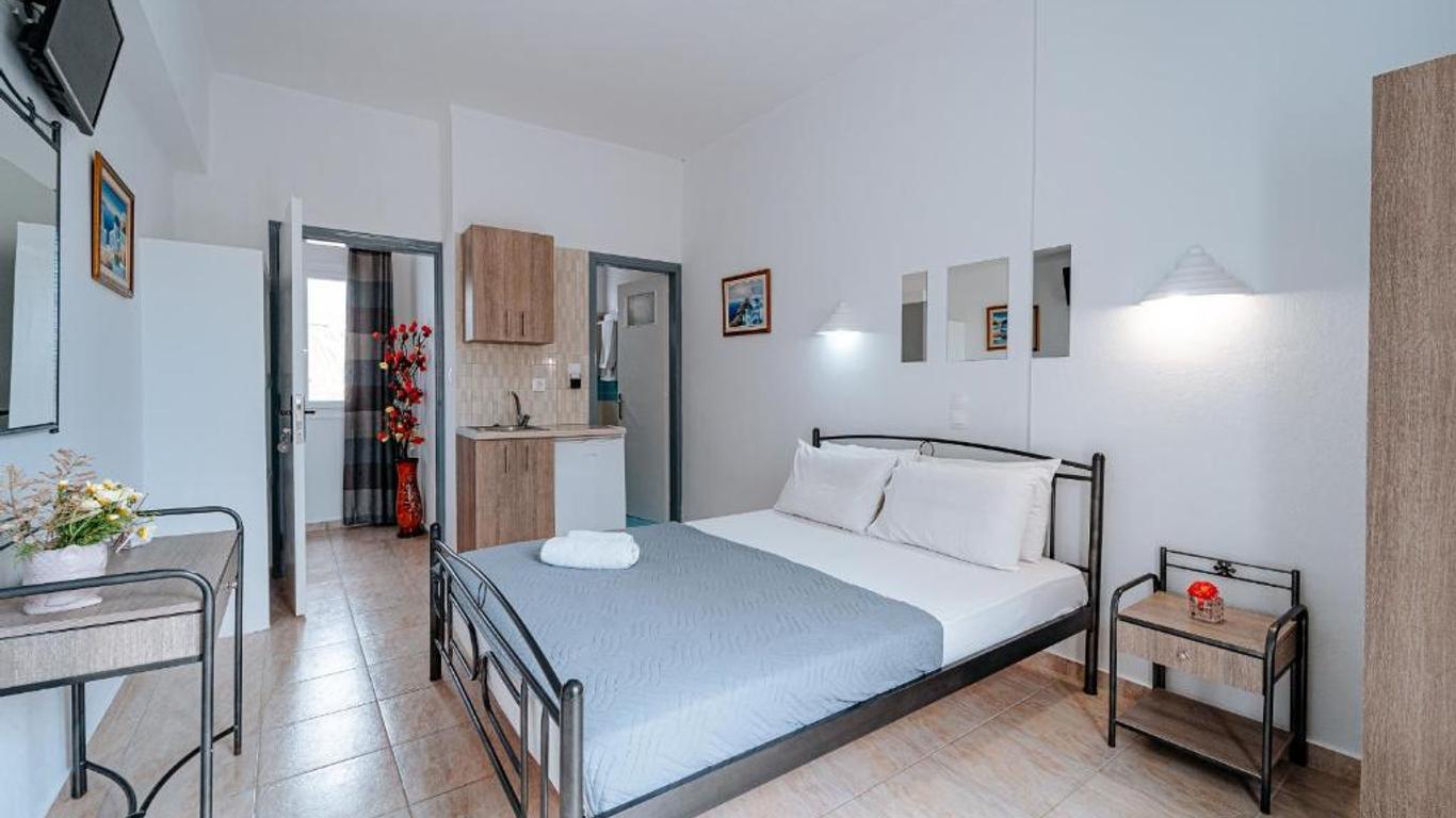 Marousi Rooms