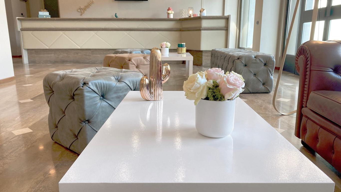 Unaway Hotel & Residence Contessa Jolanda Milano