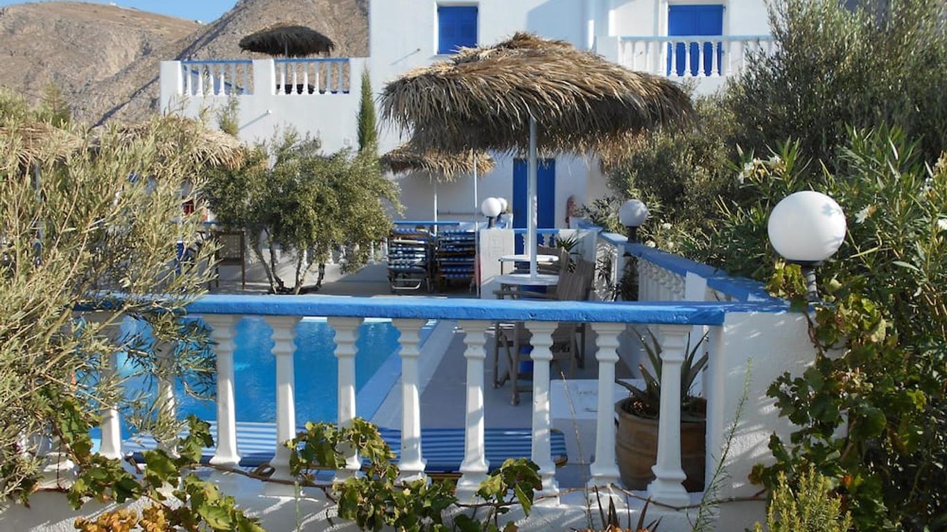 Studios Apartments Kapetanios