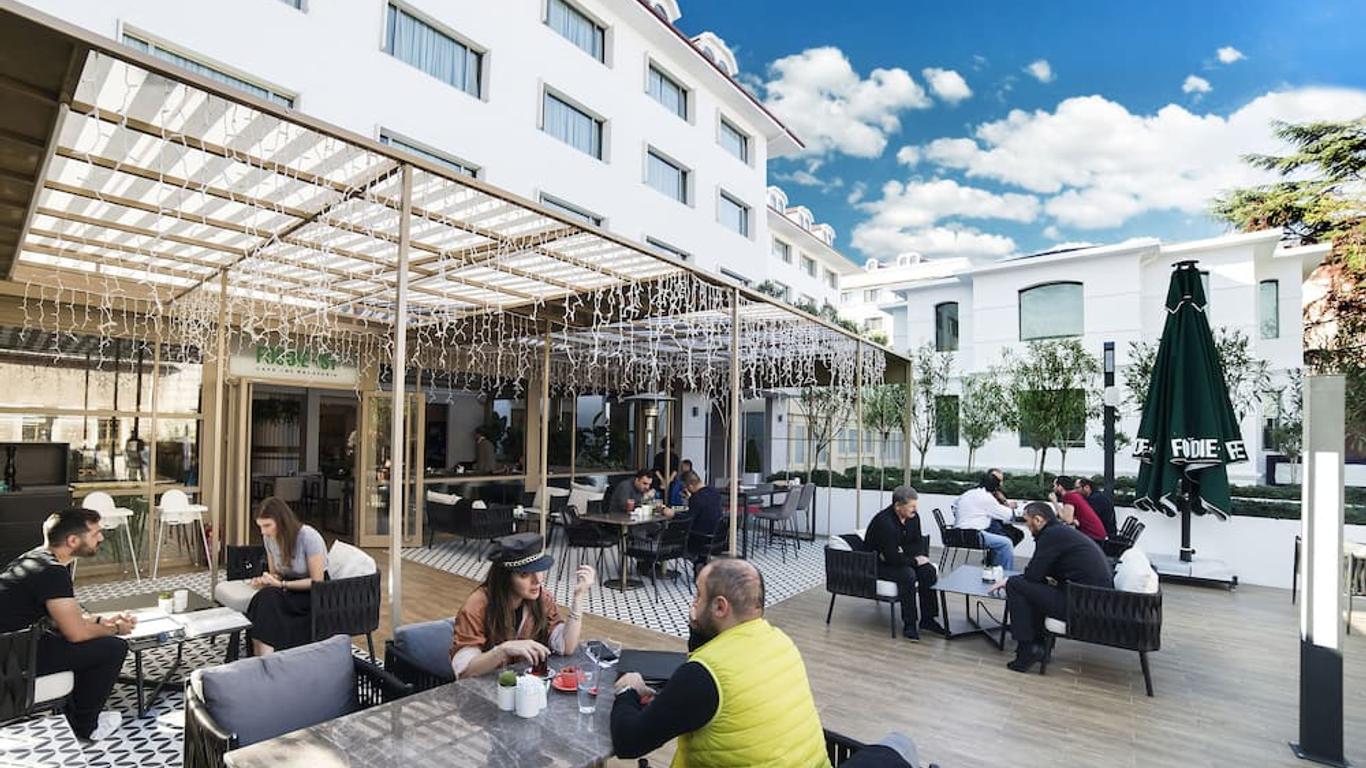 Vogue Hotel Supreme Istanbul
