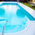 Piscină