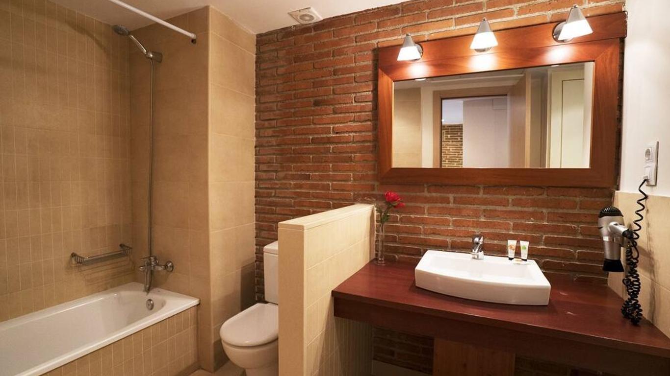 Serennia Cest Apartamentos Arc de Triomf