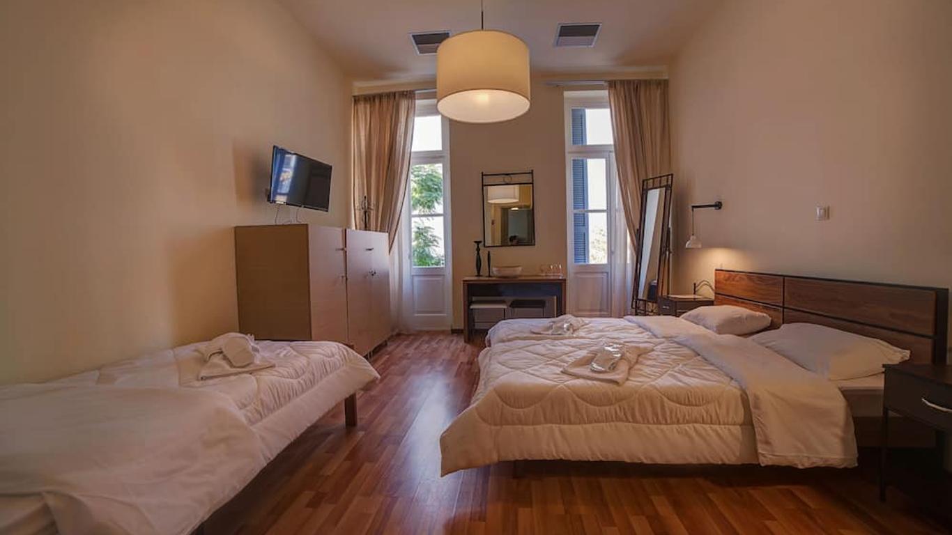 Soho Athinas 60