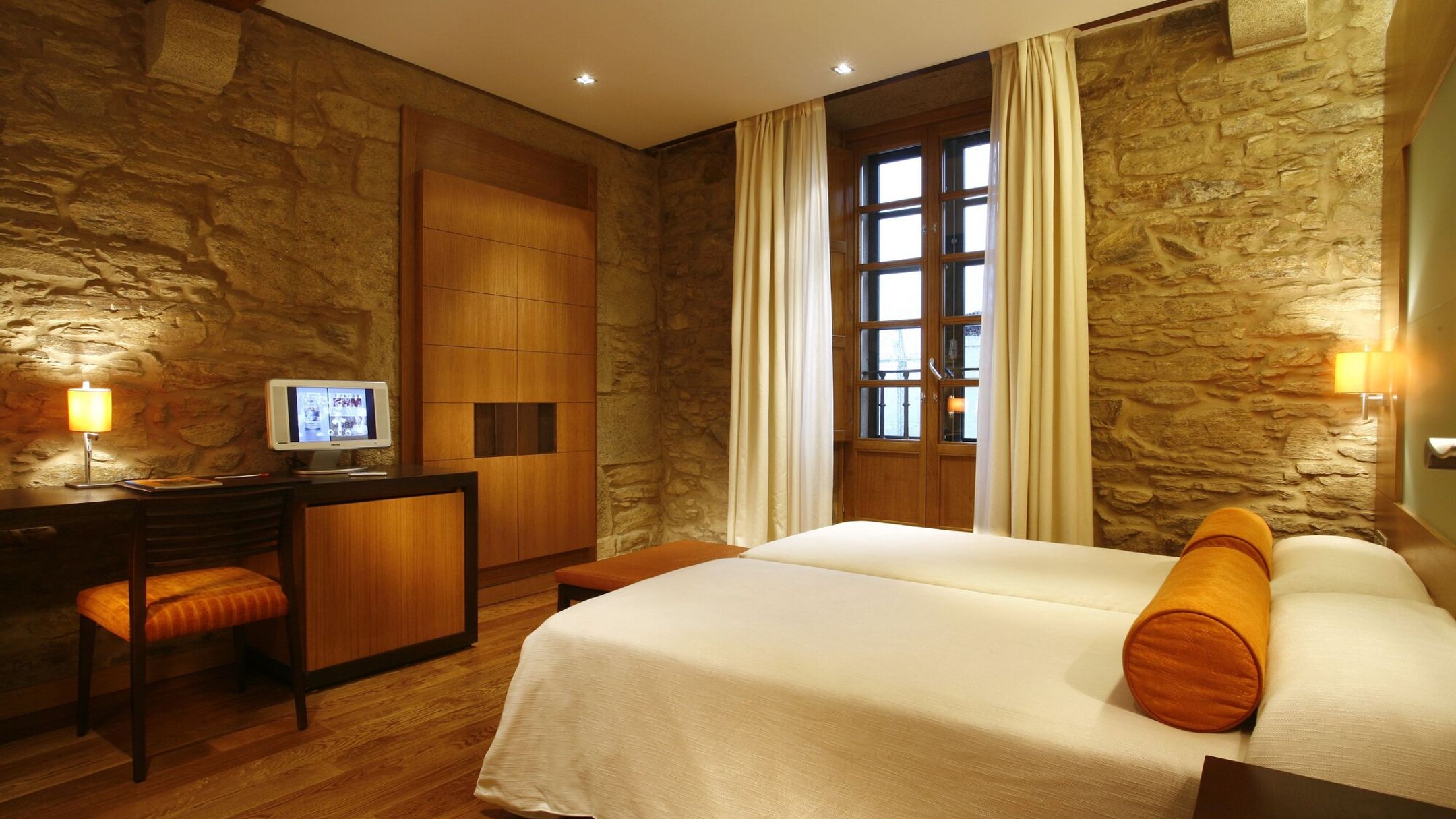 Hotel Altair din 55 €. Santiago de Compostela Hoteluri - KAYAK