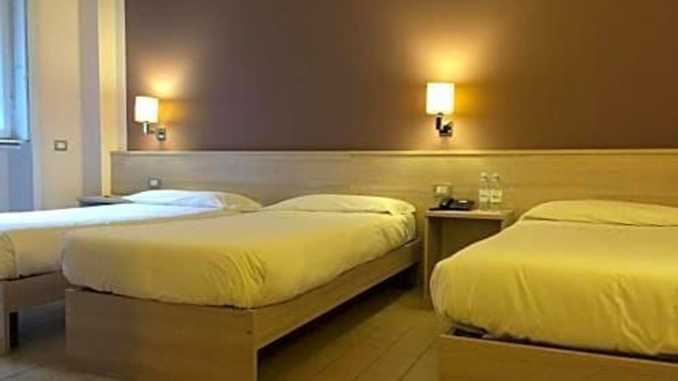 Mokinba Hotels Cristallo