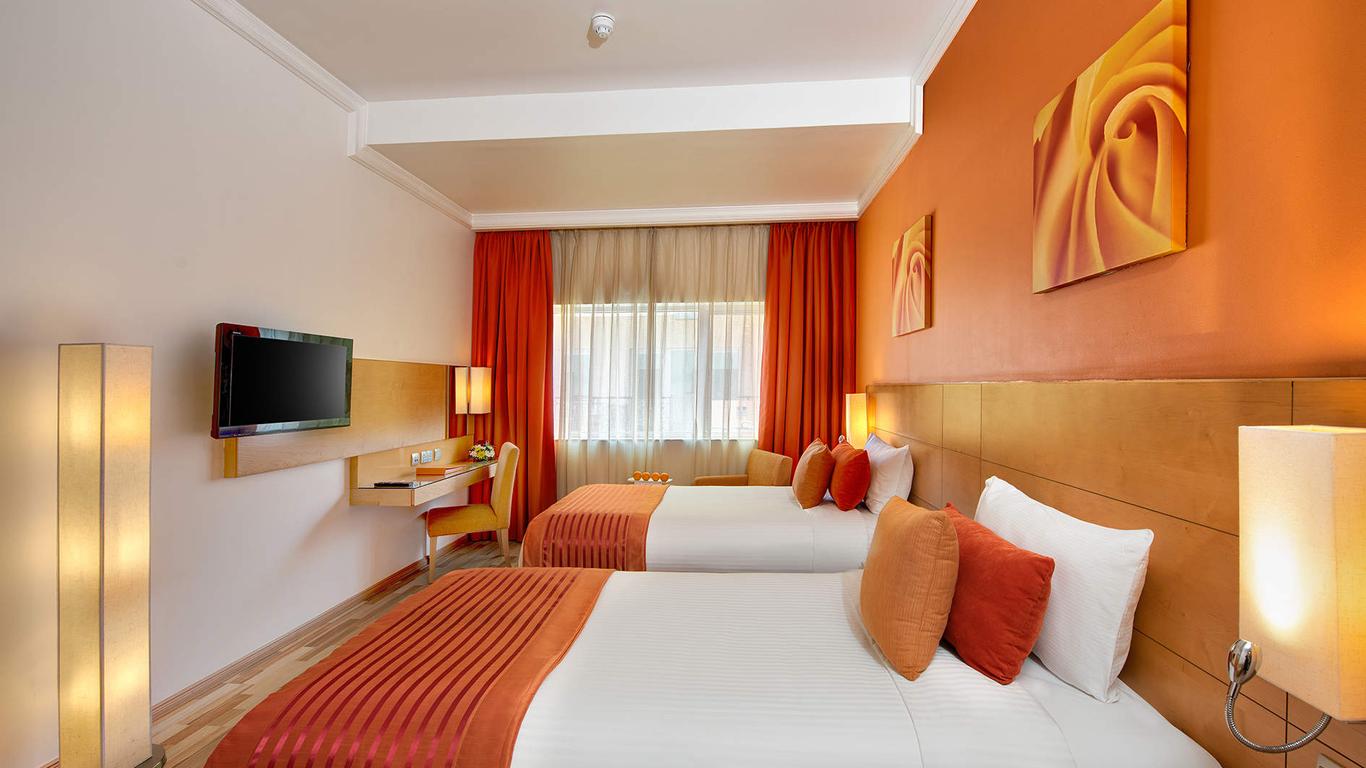 Al Khoory Executive Hotel, Al Wasl